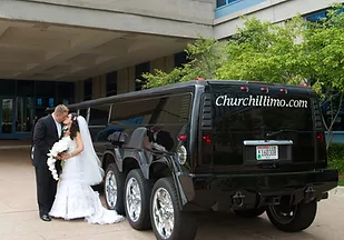 Wedding Limo, Limousine for weddings, Milwaukee, Limo's, bride, bachelorette party limo.